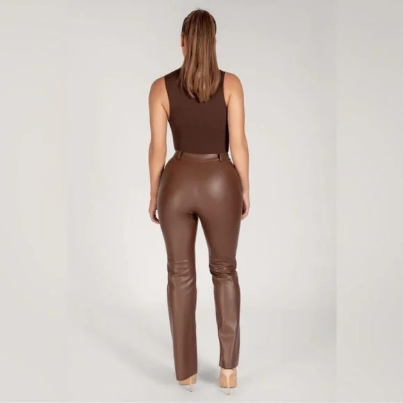 Meshki Tyra straight leg faux leather chocolate brown pants - Picture 2 of 14